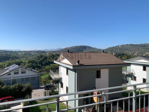 casa indipendente in vendita a Monte San Giovanni Campano