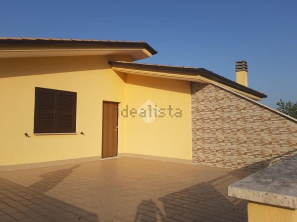 appartamento in vendita a Monte San Giovanni Campano in zona Colli