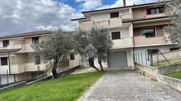 casa indipendente in vendita a Monte San Giovanni Campano