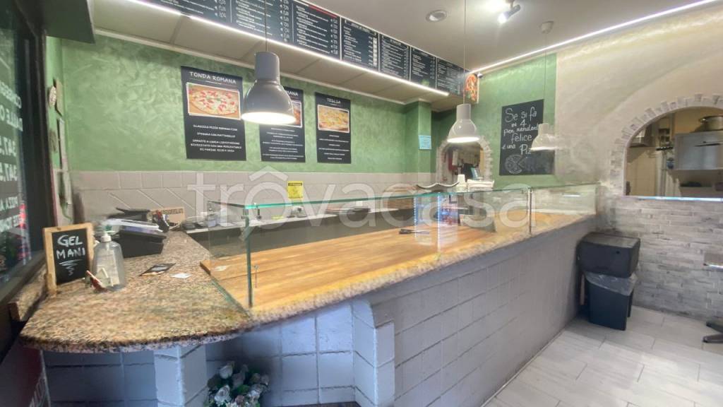 negozio in vendita a Monte San Giovanni Campano in zona Colli