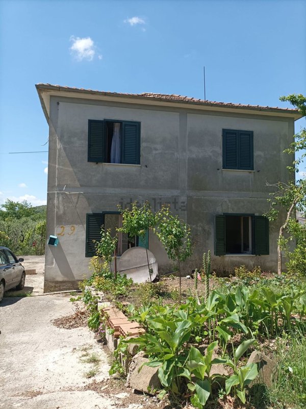 casa indipendente in vendita a Monte San Giovanni Campano