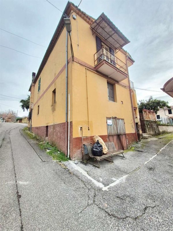 appartamento in vendita a Monte San Giovanni Campano