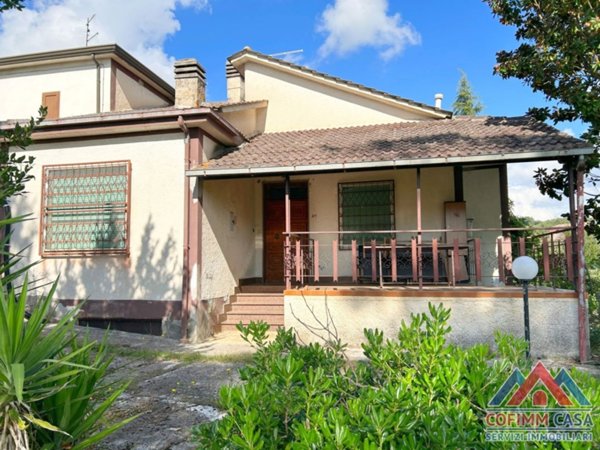 casa indipendente in vendita a Monte San Giovanni Campano in zona Colli