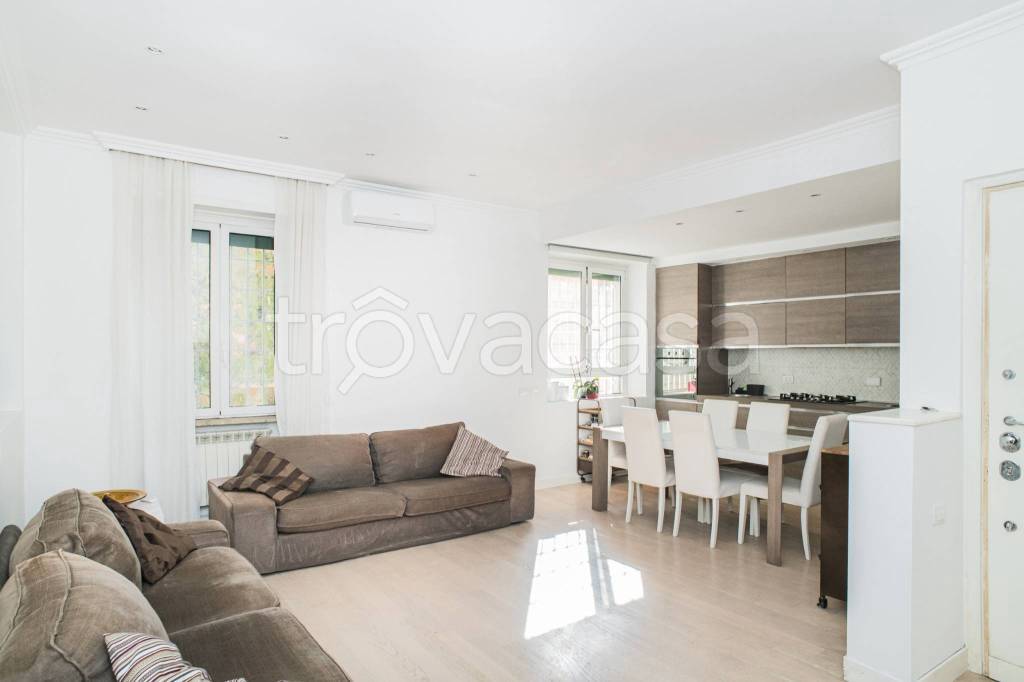 appartamento in vendita a Monte San Giovanni Campano in zona Colli