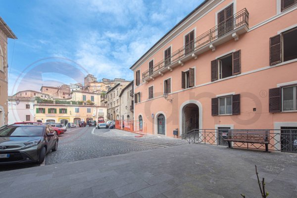 casa indipendente in vendita a Monte San Giovanni Campano