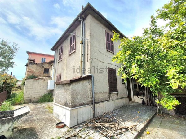 casa indipendente in vendita a Monte San Giovanni Campano