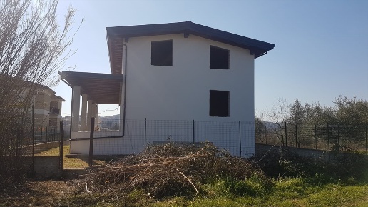 casa indipendente in vendita a Monte San Giovanni Campano in zona Colli