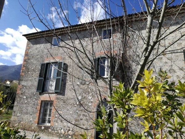 casa indipendente in vendita a Morolo