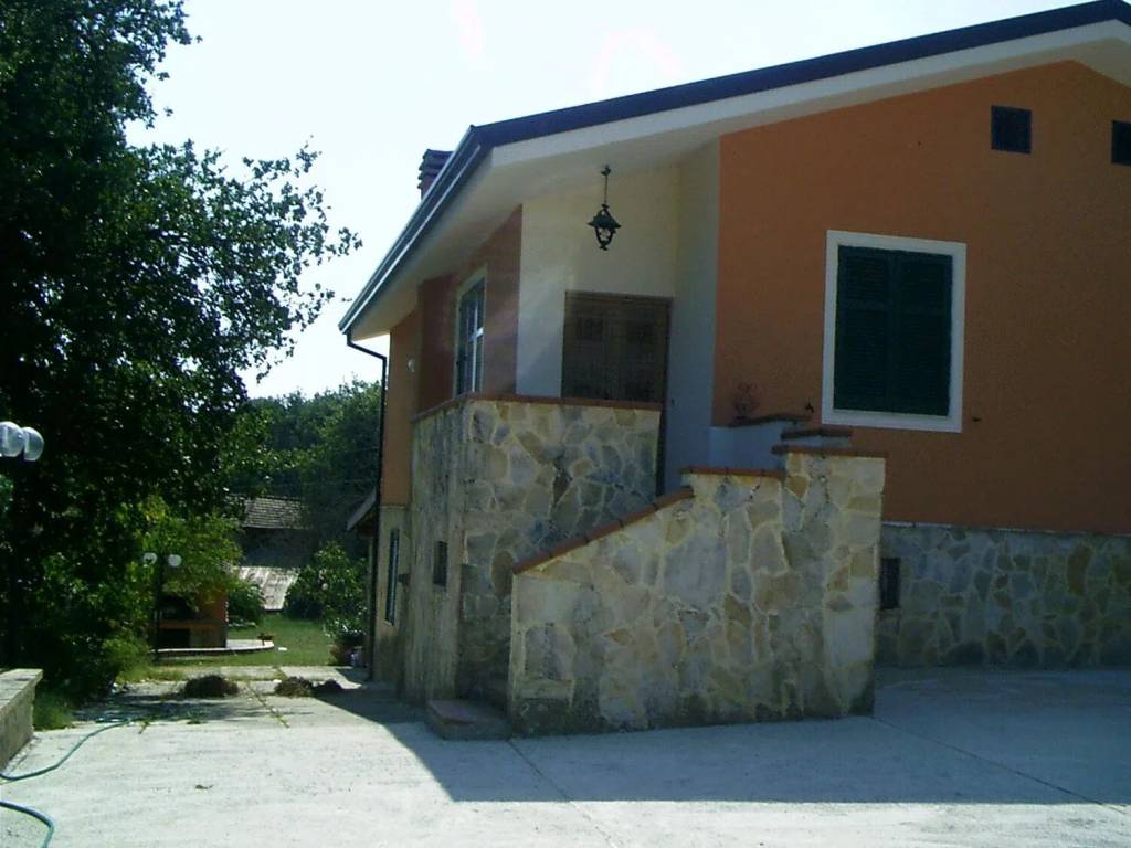 casa indipendente in vendita a Morolo