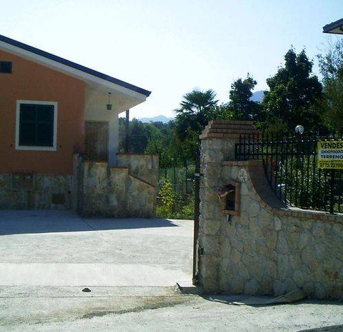 casa indipendente in vendita a Morolo