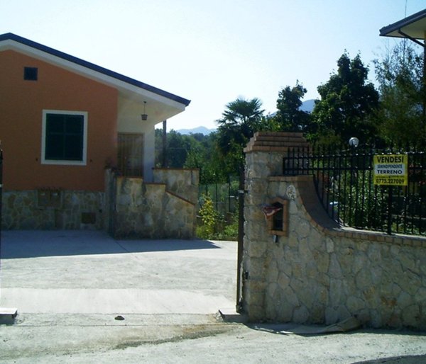 casa indipendente in vendita a Morolo
