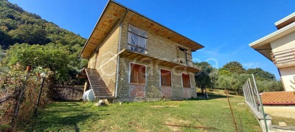 casa indipendente in vendita a Morolo
