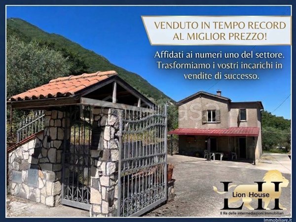 casa indipendente in vendita a Morolo