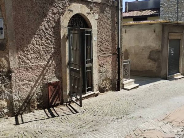 negozio in vendita a Morolo