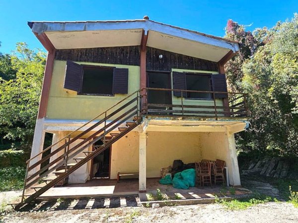 casa indipendente in vendita a Morolo