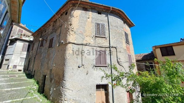 esavano in vendita a Morolo