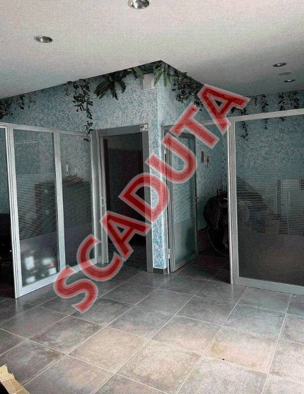 ufficio in vendita a Morolo