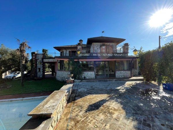 casa indipendente in vendita a Morolo