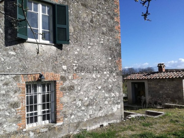 casa semindipendente in vendita a Morolo