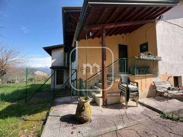 appartamento in vendita a Morolo
