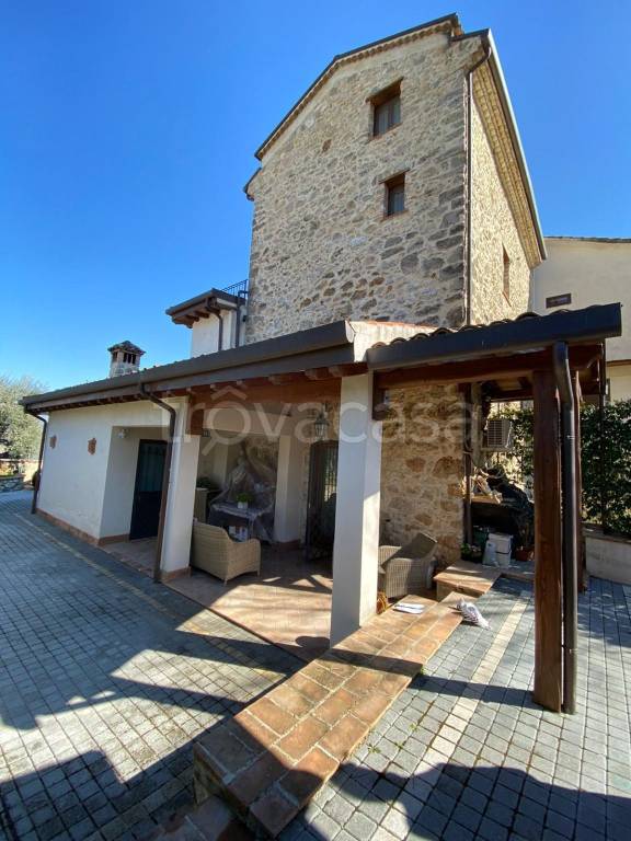 casa indipendente in vendita a Morolo