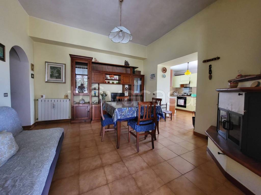 casa indipendente in vendita a Paliano in zona Terrignano