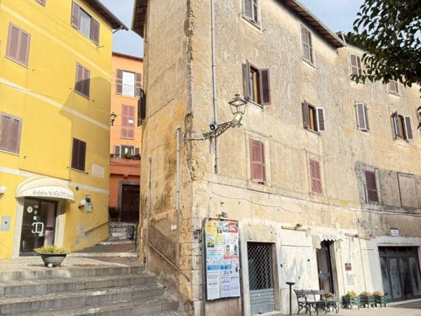 intera palazzina in vendita a Paliano
