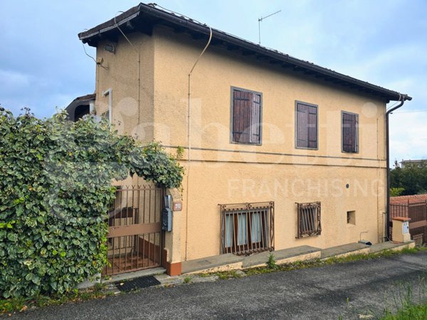 casa indipendente in vendita a Paliano in zona Terrignano