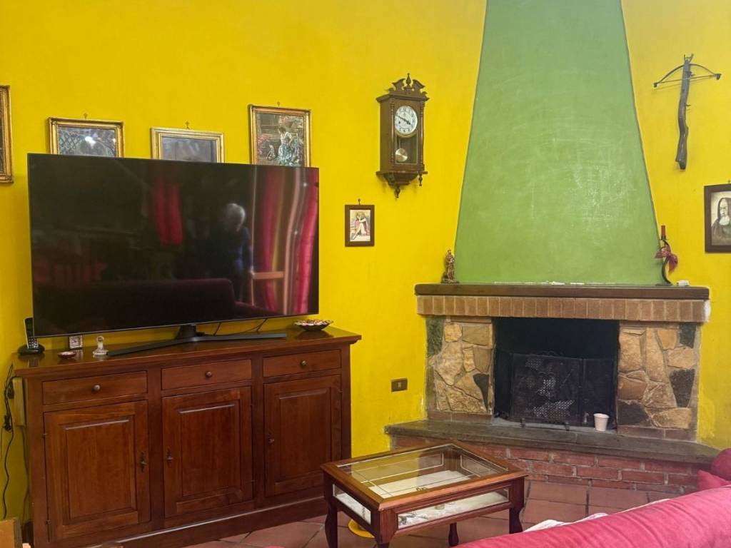 intera palazzina in vendita a Paliano
