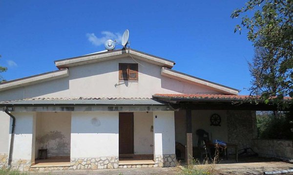 casa indipendente in vendita a Paliano