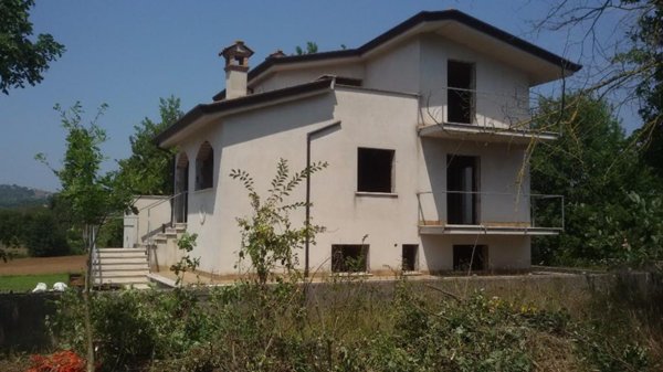 casa indipendente in vendita a Paliano