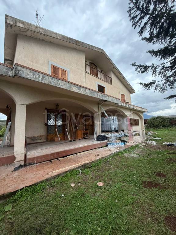 casa indipendente in vendita a Paliano