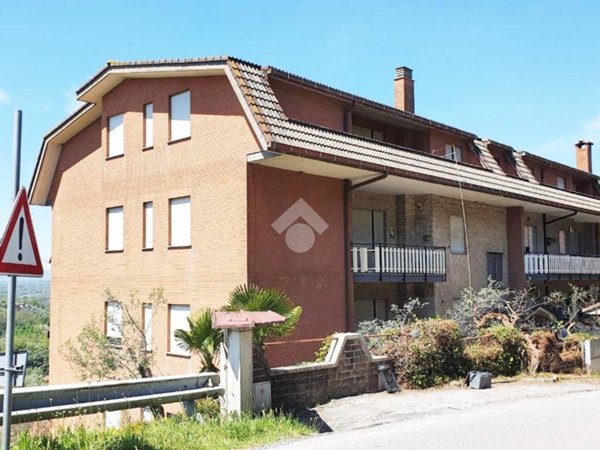 appartamento in vendita a Paliano in zona Costa Croce