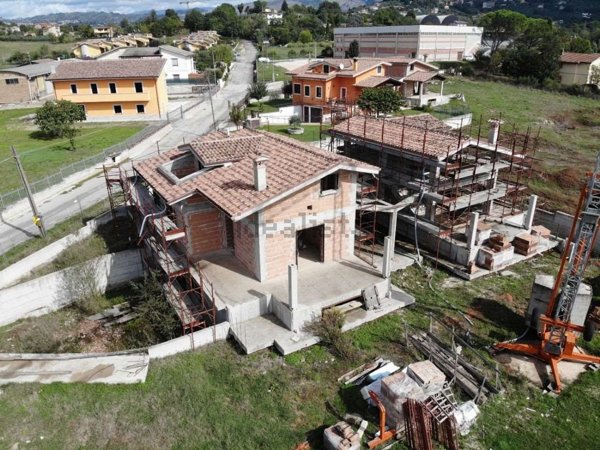 casa indipendente in vendita a Paliano