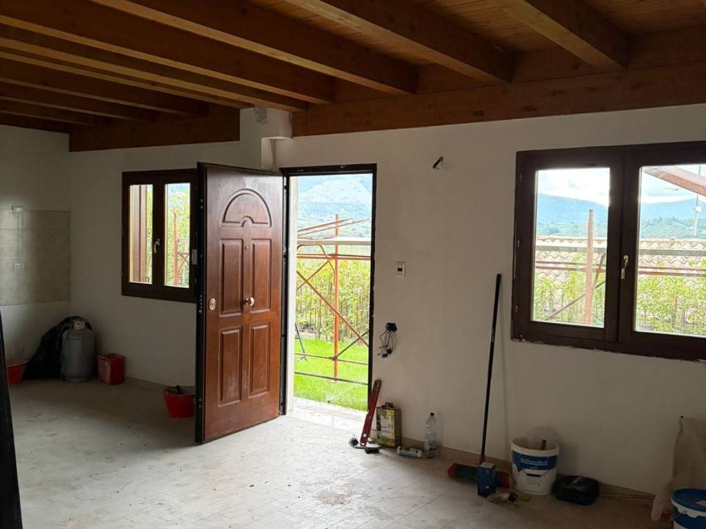 casa indipendente in vendita a Paliano