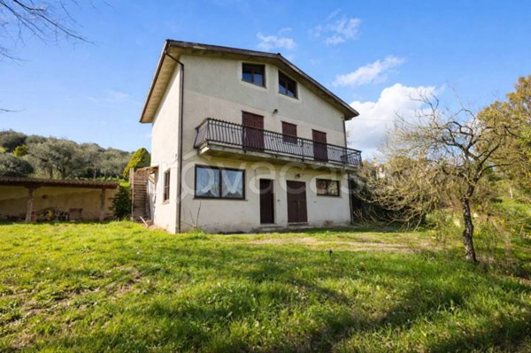 casa indipendente in vendita a Paliano