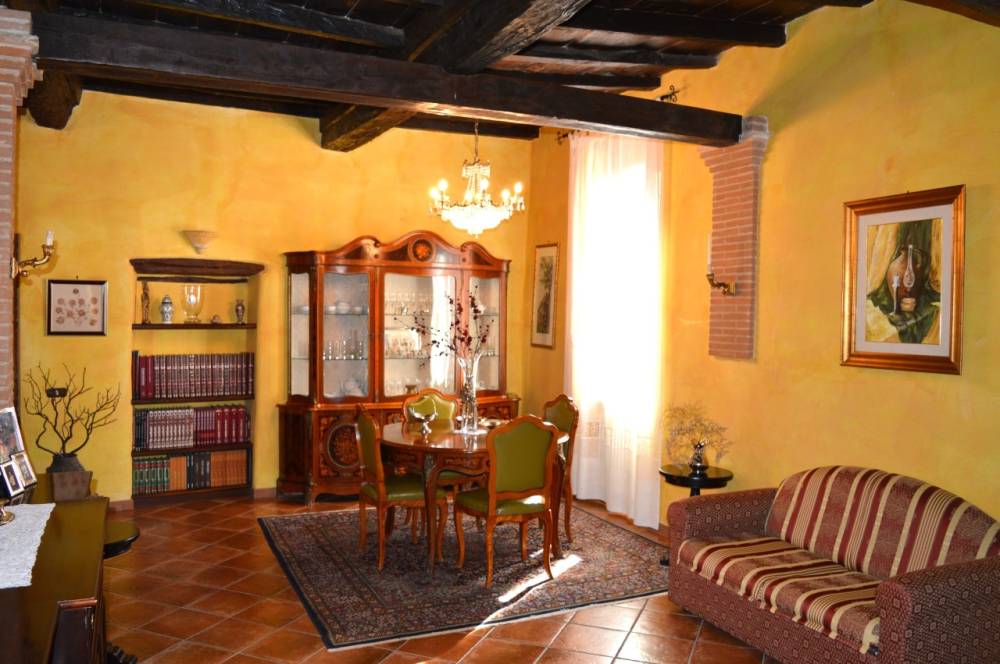 appartamento in vendita a Paliano in zona Costa Croce