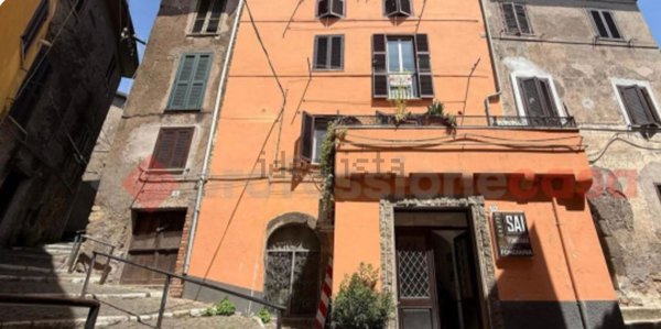 appartamento in vendita a Paliano in zona Sant'Anna