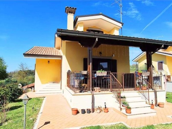 casa indipendente in vendita a Paliano