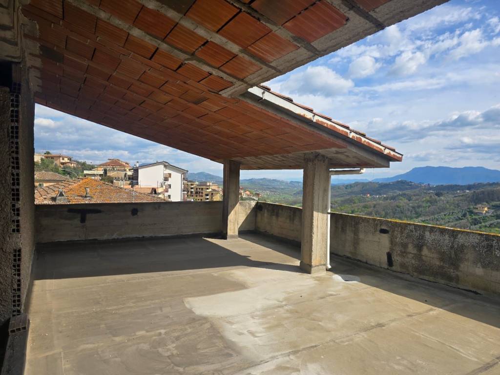 appartamento in vendita a Paliano in zona Sant'Anna