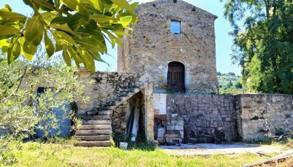casa indipendente in vendita a Paliano in zona Sant'Anna