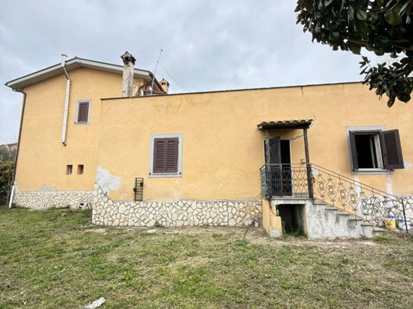 casa indipendente in vendita a Paliano in zona Colle Mortola