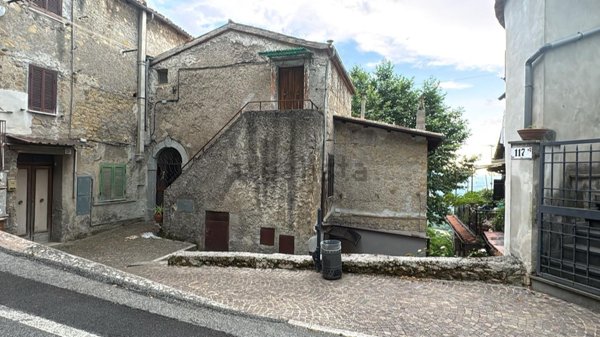 appartamento in vendita a Paliano in zona Sant'Anna