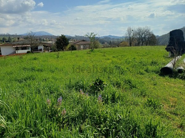 negozio in vendita a Paliano in zona Sant'Anna