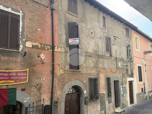 appartamento in vendita a Paliano in zona Sant'Anna