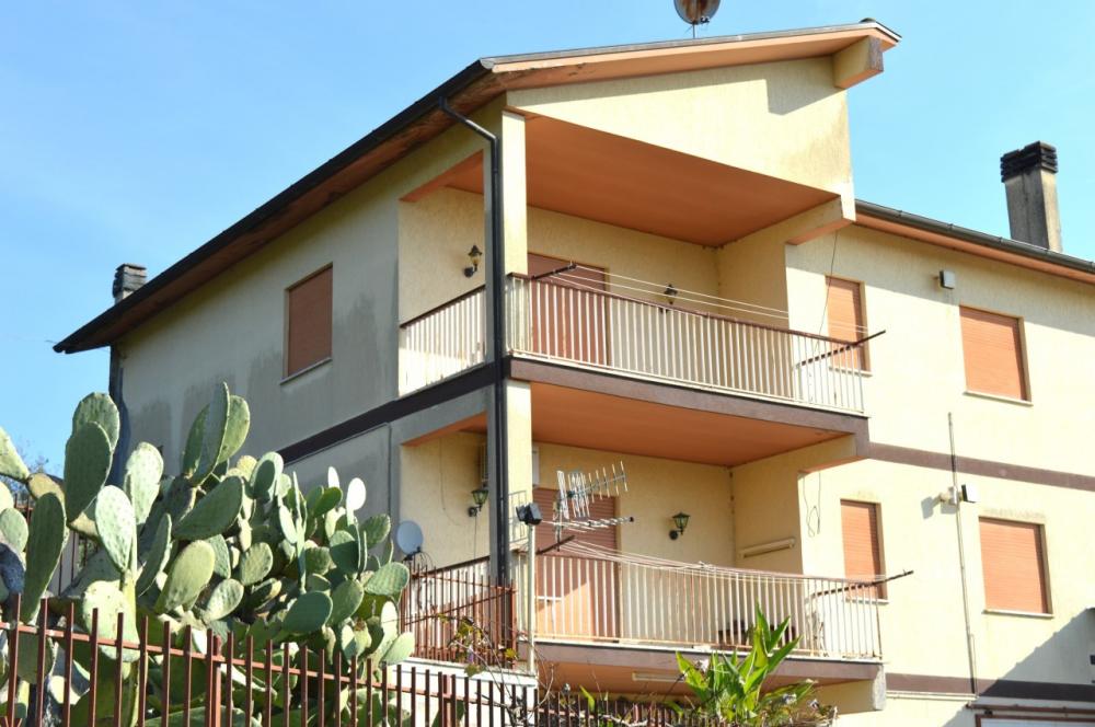 casa indipendente in vendita a Paliano in zona Costa Croce