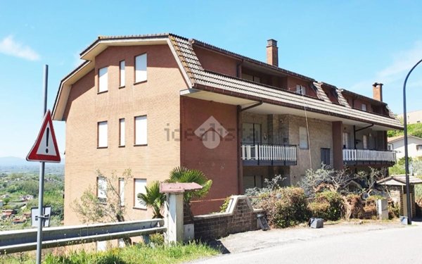 appartamento in vendita a Paliano in zona Costa Croce