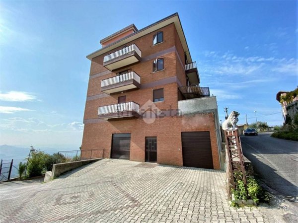 appartamento in vendita a Paliano in zona Costa Croce