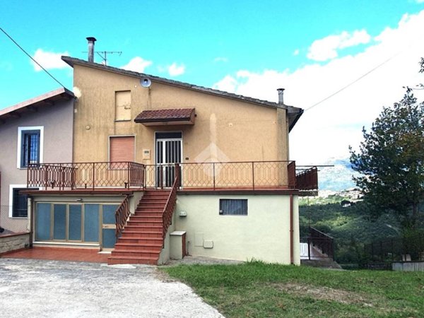 casa indipendente in vendita a Paliano in zona Costa Croce