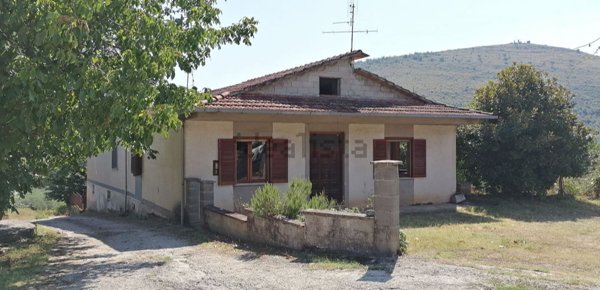 appartamento in vendita a Pastena